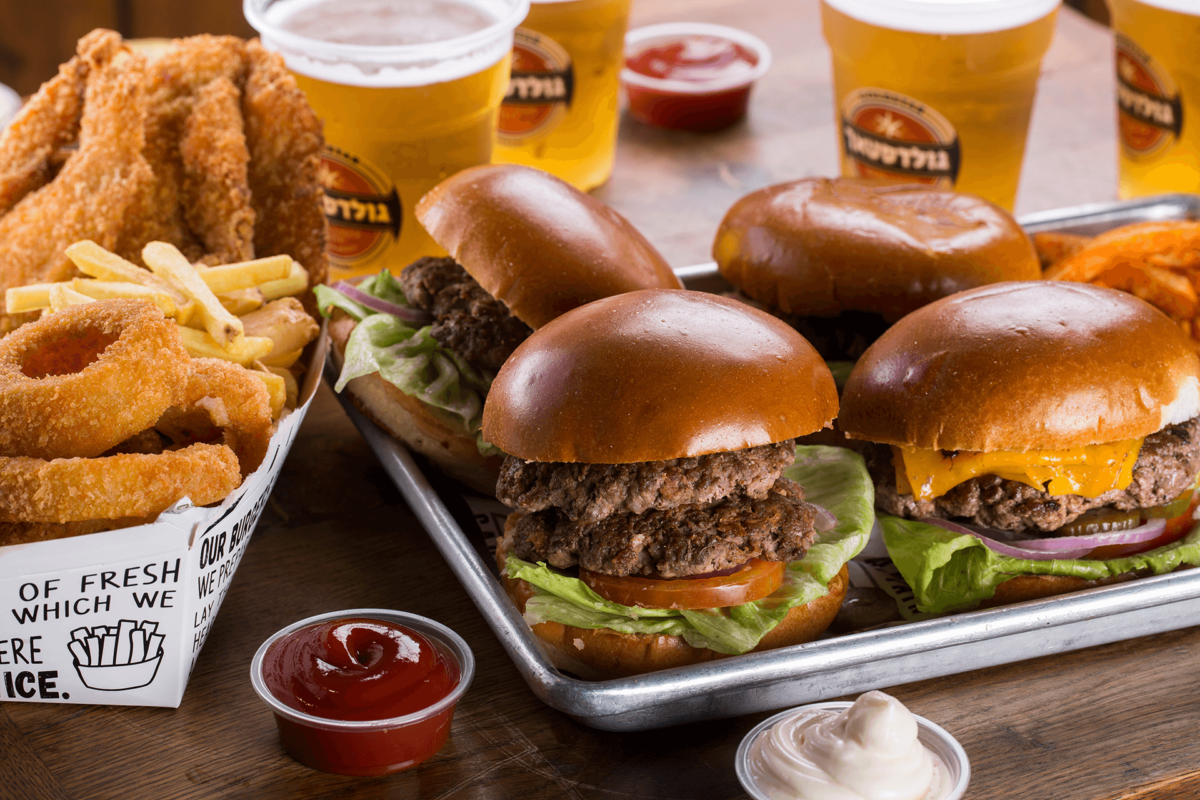 הסטוריית ההמבורגר פרק 5 – האחים מנצ'ס