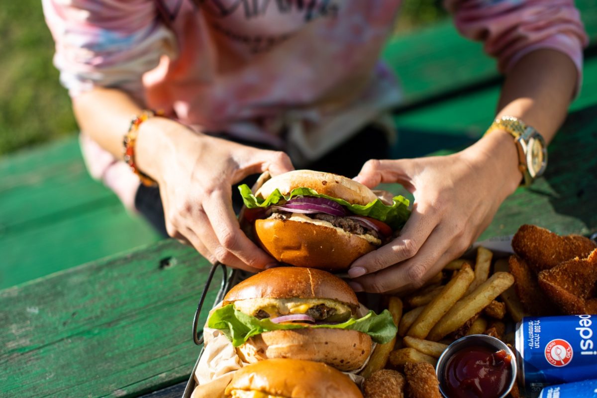 הסטוריית ההמבורגר פרק 7 – לואיס לאסן